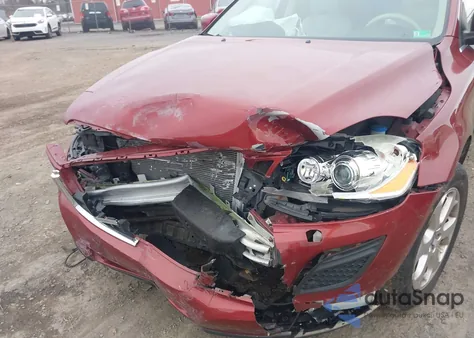 2013 Volvo Xc60 3.2 Premier Plus z USA, uszkodzony, nr VIN YV4952DZ3D2420906